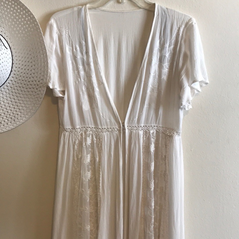 White long kimono/duster
